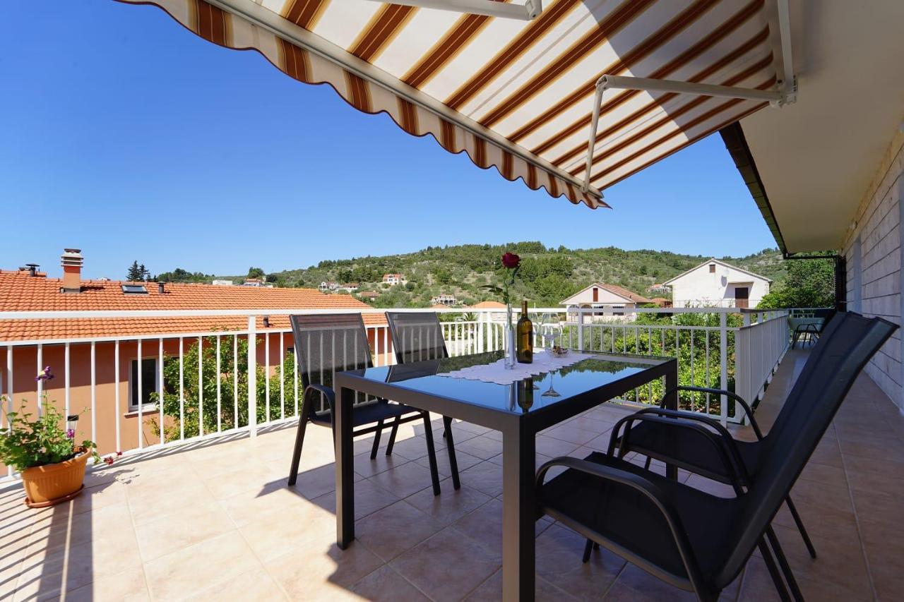 Apartman Tessa Vela Luka Exterior photo